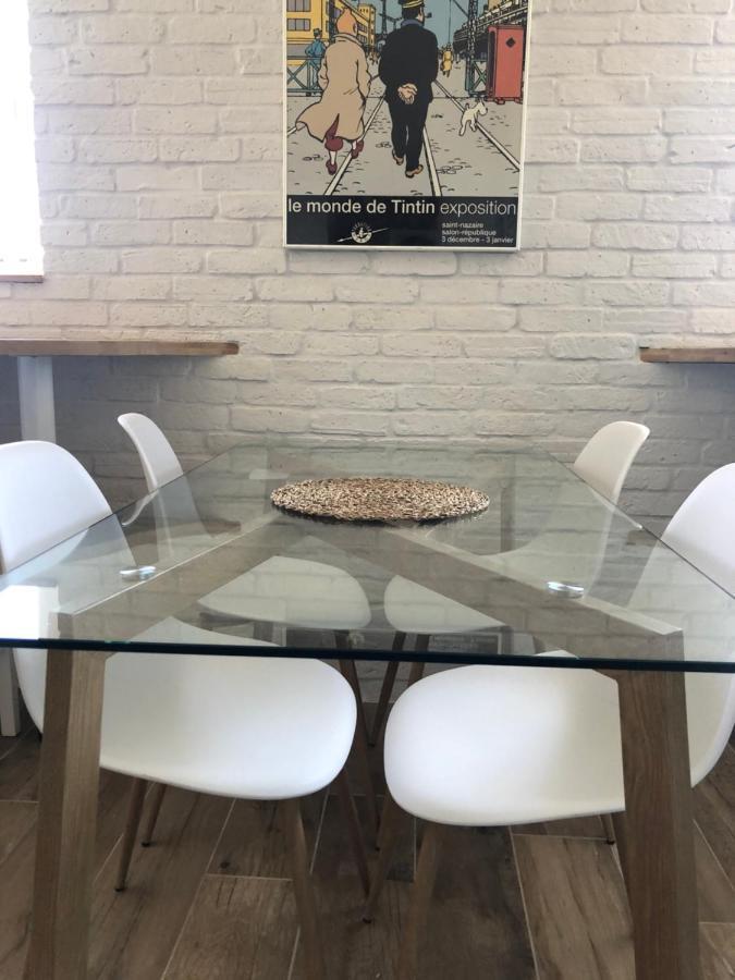 Face A La Mer, Bel Appartement Сен-Назар Екстериор снимка