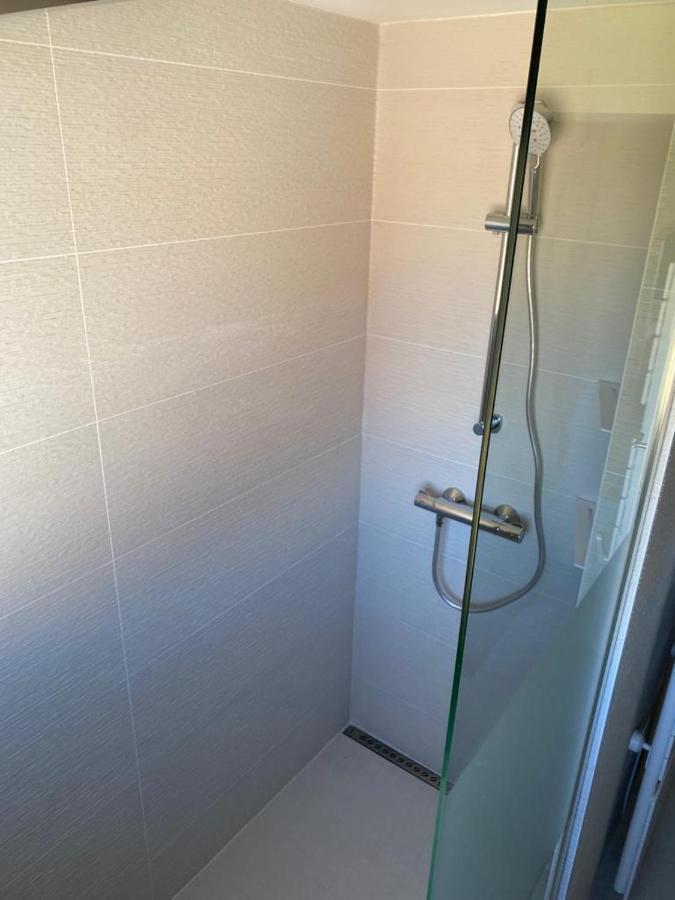 Face A La Mer, Bel Appartement Сен-Назар Екстериор снимка