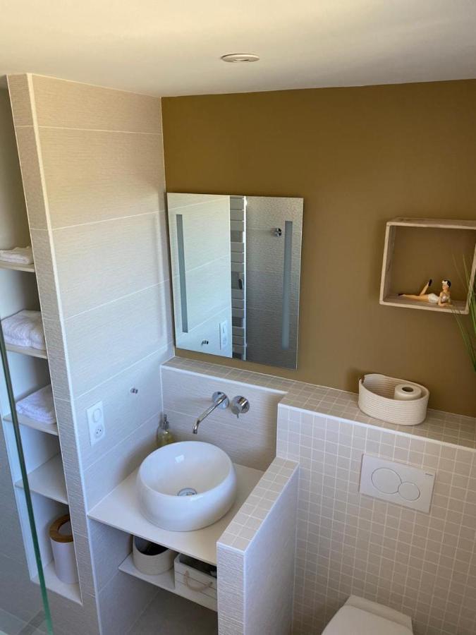 Face A La Mer, Bel Appartement Сен-Назар Екстериор снимка